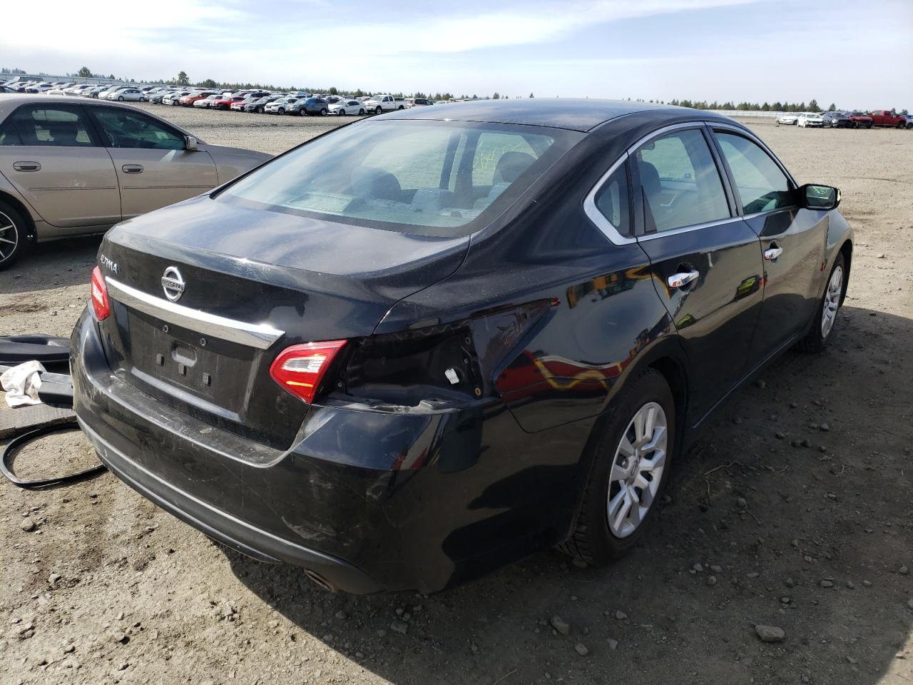Photo 4 from auction – 2016 NISSAN ALTIMA 2.5 with VIN 1N4AL3AP2GC170075