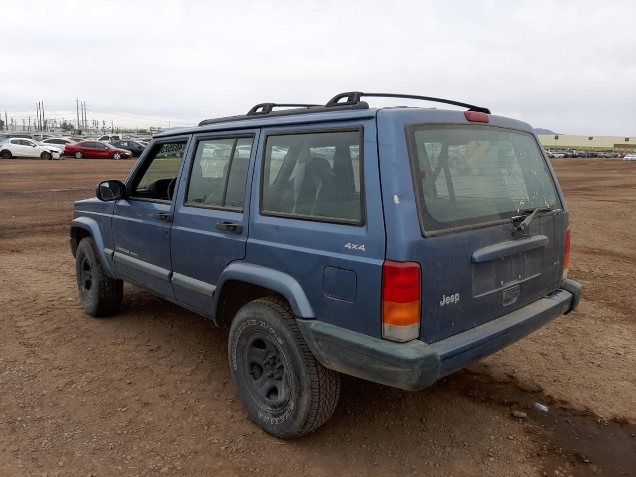 Photo 3 from auction – 1999 JEEP CHEROKEE S with VIN 1J4FF68S3XL652258