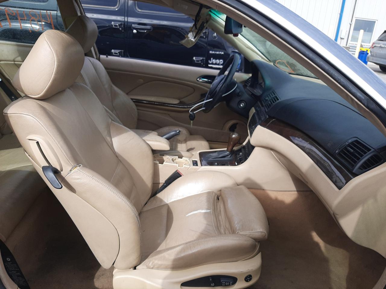 Photo 5 from auction – 2005 BMW 325 CI with VIN WBABD33485PL07909