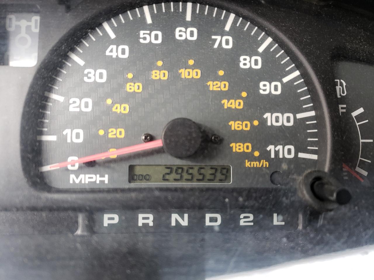 Photo 8 from auction – 2001 TOYOTA 4RUNNER SR with VIN JT3HN86R410357342