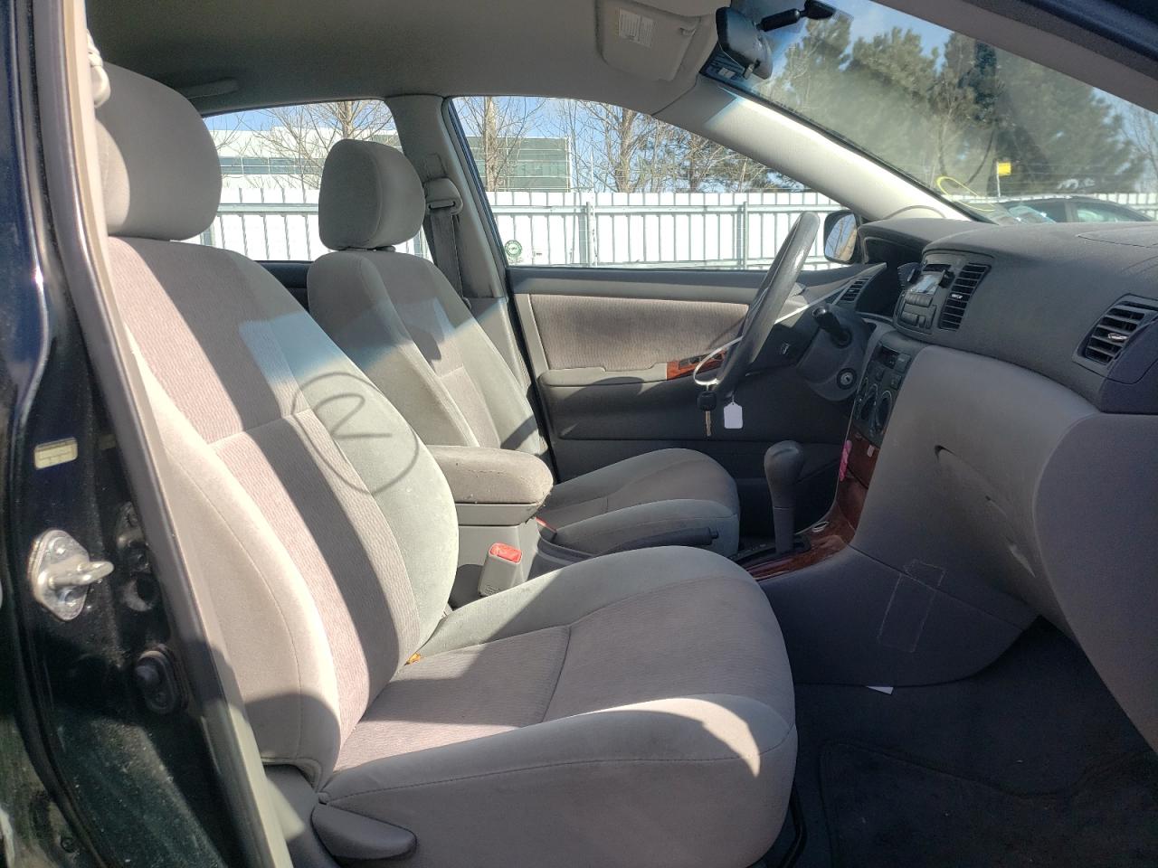 Photo 5 from auction – 2007 TOYOTA COROLLA CE with VIN 2T1BR32E87C798577