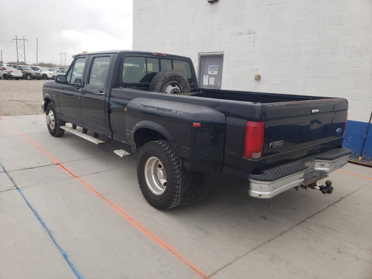 Photo 3 from auction – 1997 FORD F350 with VIN 1FTJW35F2VEC81200