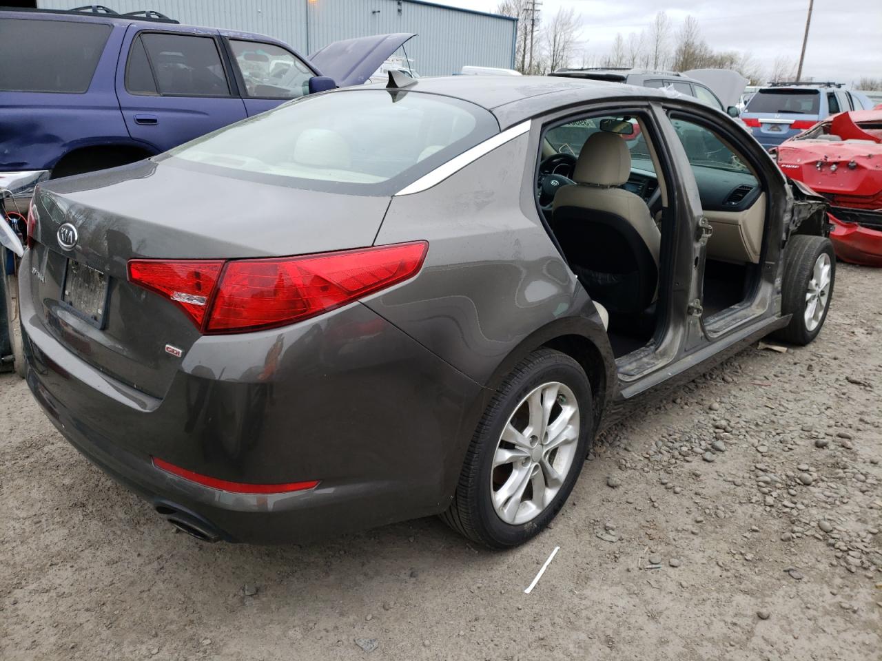 Photo 4 from auction – 2012 KIA OPTIMA LX with VIN 5XXGM4A7XCG065673