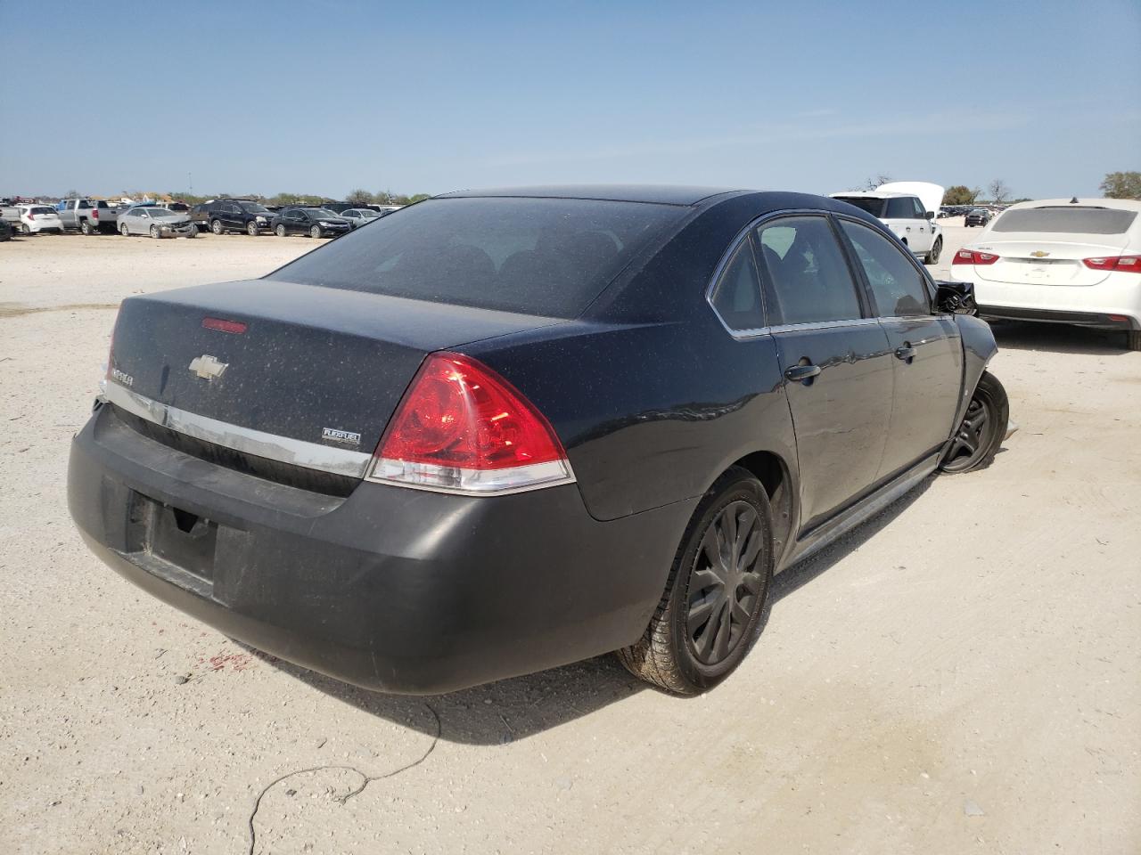 Photo 4 from auction – 2011 CHEVROLET IMPALA LS with VIN 2G1WA5EK5B1127406