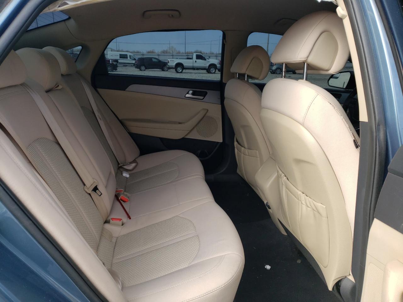 Photo 6 from auction – 2016 HYUNDAI SONATA SE with VIN 5NPE24AFXGH385364