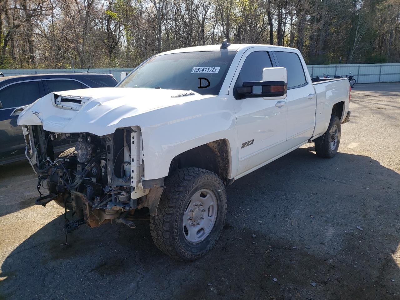 Photo 2 from auction – 2018 CHEVROLET SILVERADO with VIN 1GC1KVEY3JF117340