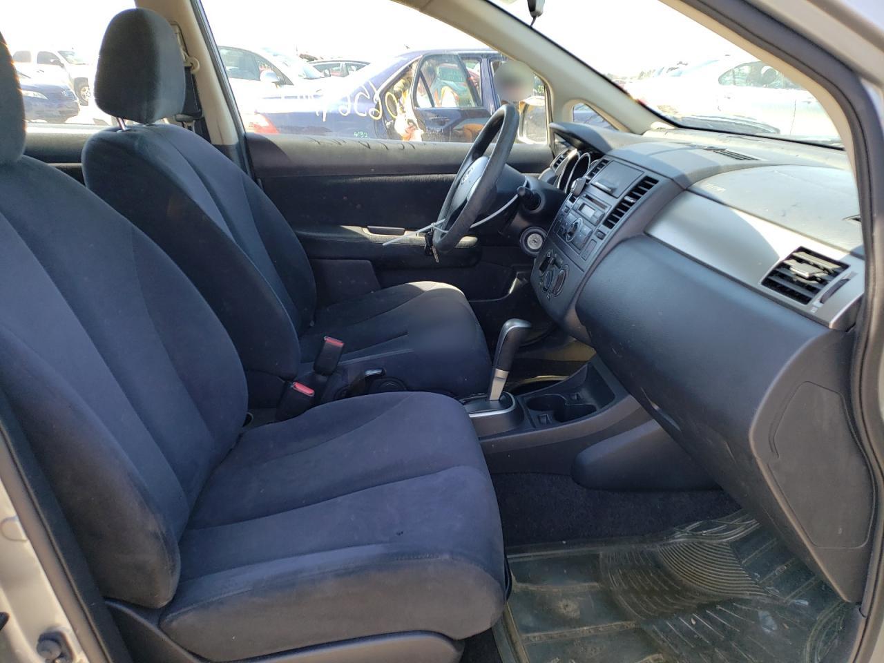 Photo 5 from auction – 2007 NISSAN VERSA S with VIN 3N1BC13E27L414264
