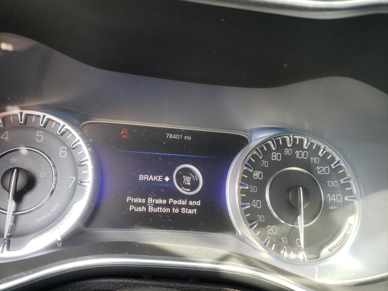 Photo 8 from auction – 2015 CHRYSLER 200 C with VIN 1C3CCCCG2FN618290