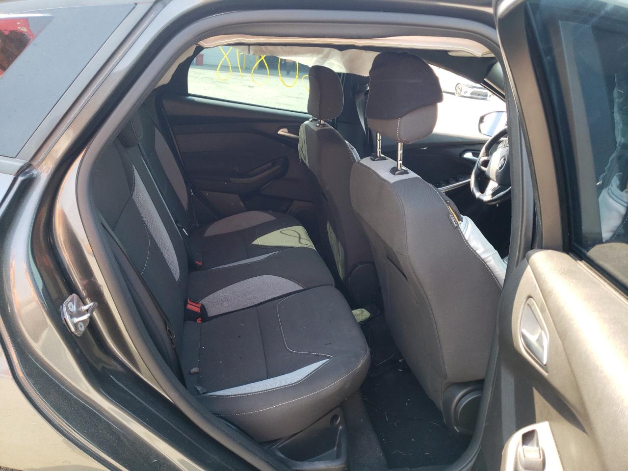 Photo 6 from auction – 2018 FORD FOCUS ST with VIN 1FADP3L95JL275569