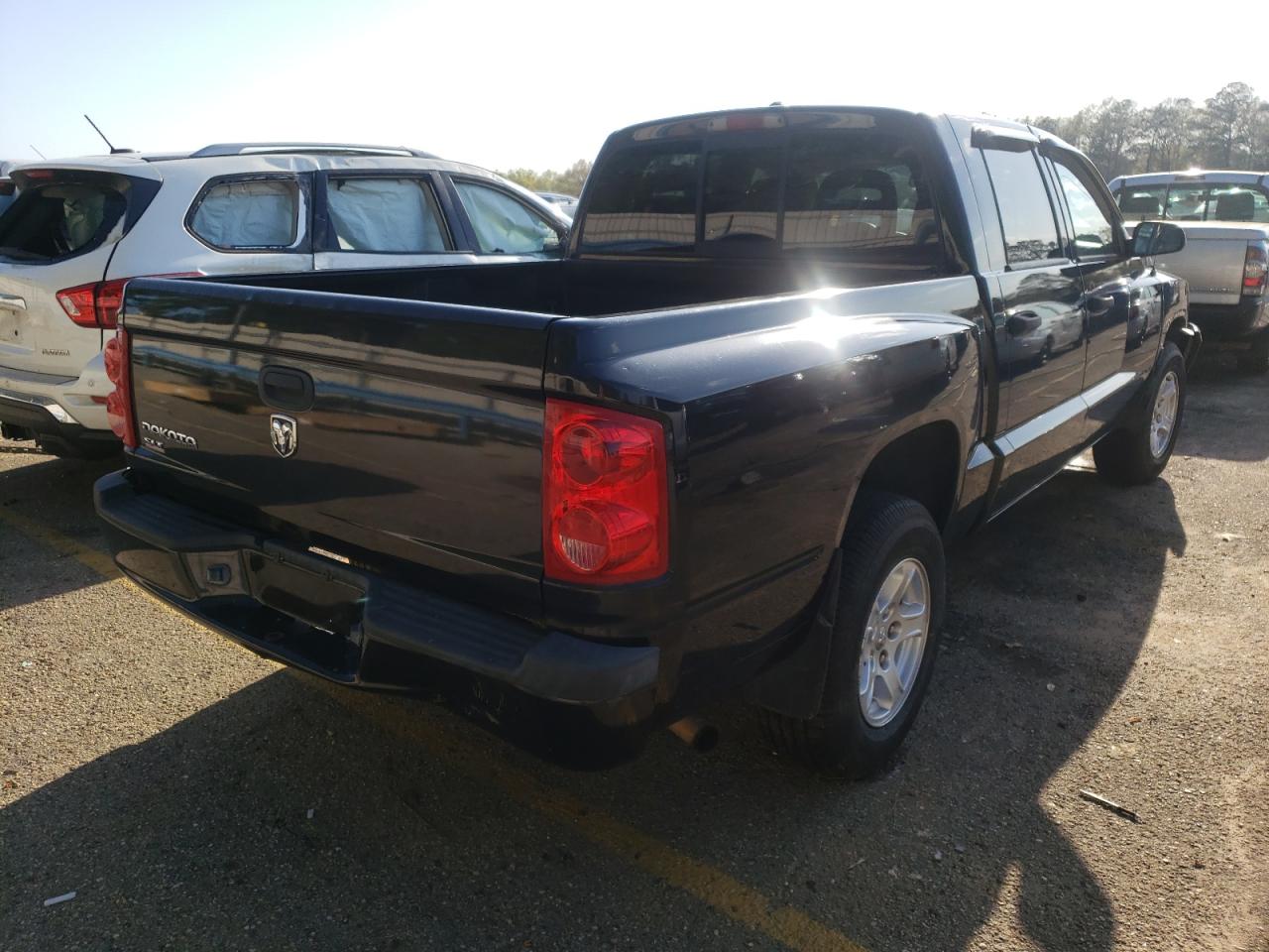 Photo 4 from auction – 2007 DODGE DAKOTA QUA with VIN 1D7HE48K27S147961