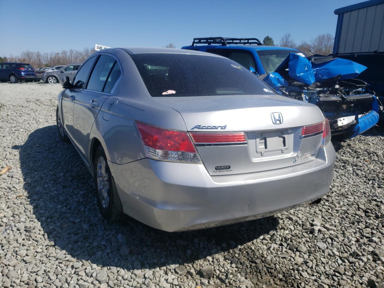 Photo 3 from auction – 2012 HONDA ACCORD with VIN 1HGCP2F69CA094007