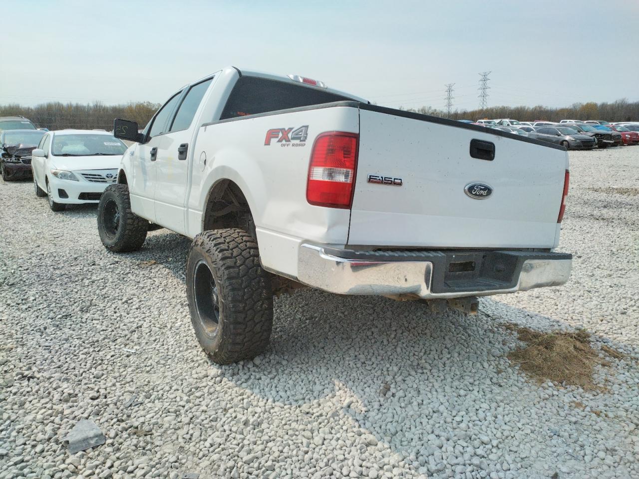 Photo 3 from auction – 2004 FORD F150 SUPER with VIN 1FTPW14534FA04197