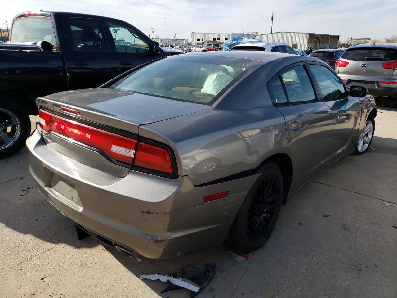 Photo 4 from auction – 2012 DODGE CHARGER SE with VIN 2C3CDXBG8CH111162