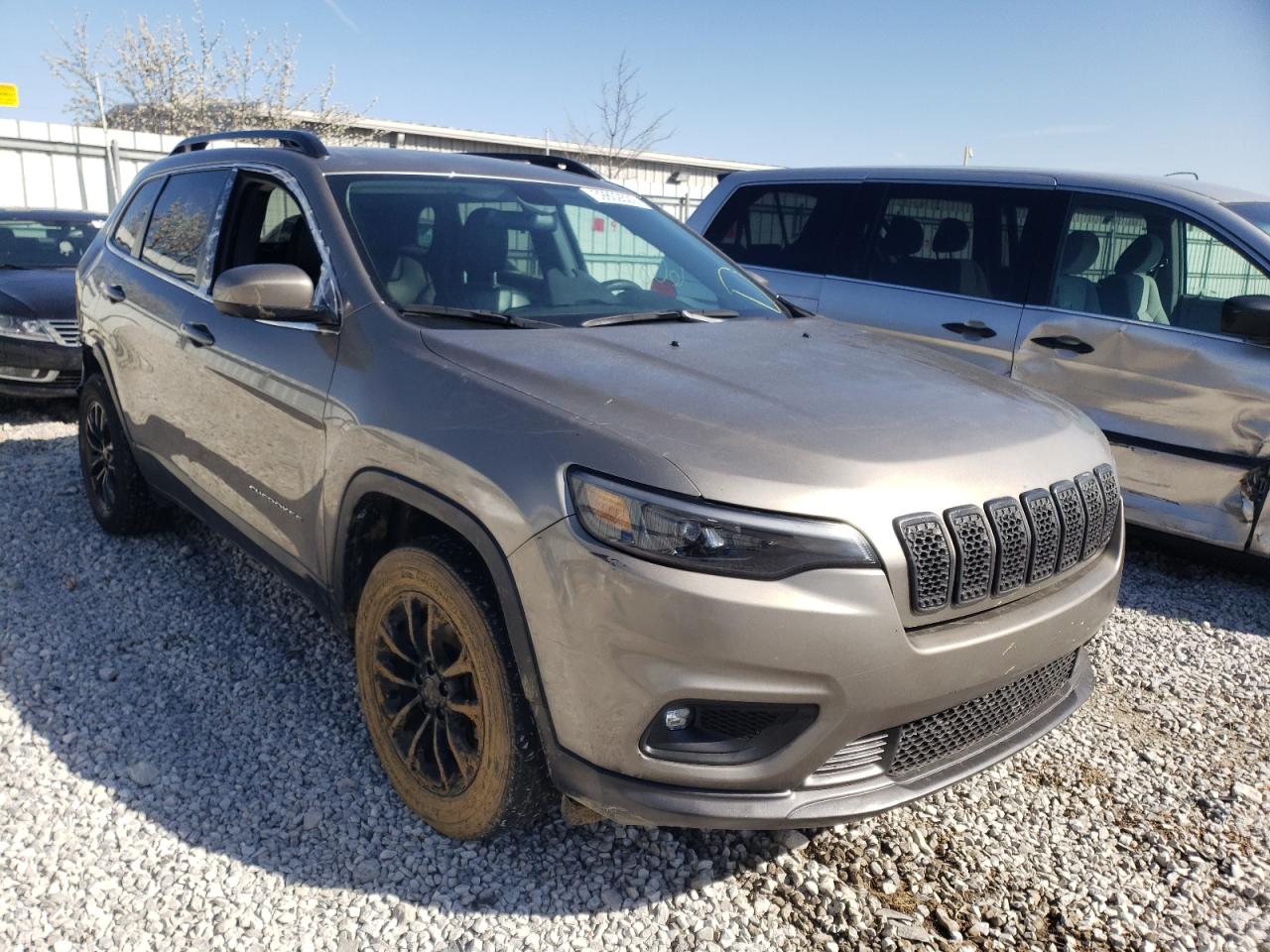 Photo 9 from auction – 2019 JEEP CHEROKEE L with VIN 1C4PJMLX5KD155358