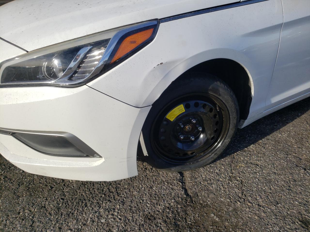 Photo 9 from auction – 2016 HYUNDAI SONATA SE with VIN 5NPE24AF1GH330849