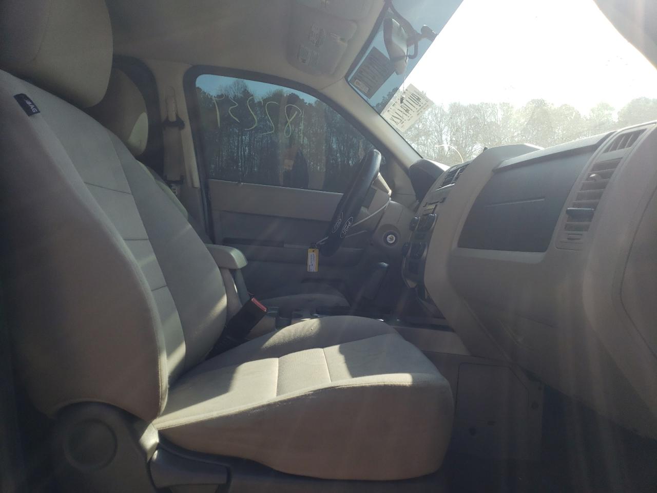 Photo 5 from auction – 2012 FORD ESCAPE XLT with VIN 1FMCU0DG5CKB56998