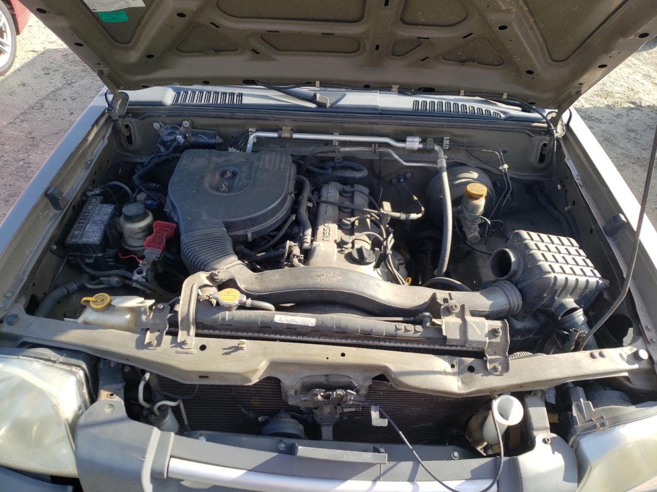 Photo 7 from auction – 2002 NISSAN FRONTIER K with VIN 1N6DD26S72C342473