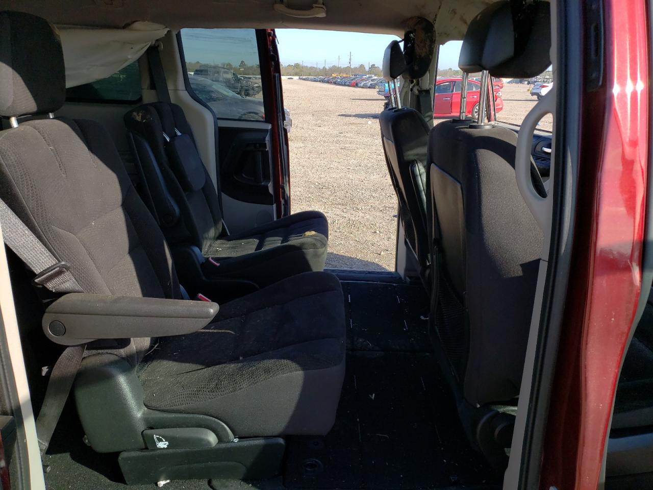Photo 6 from auction – 2018 DODGE GRAND CARA with VIN 2C4RDGBG0JR180876