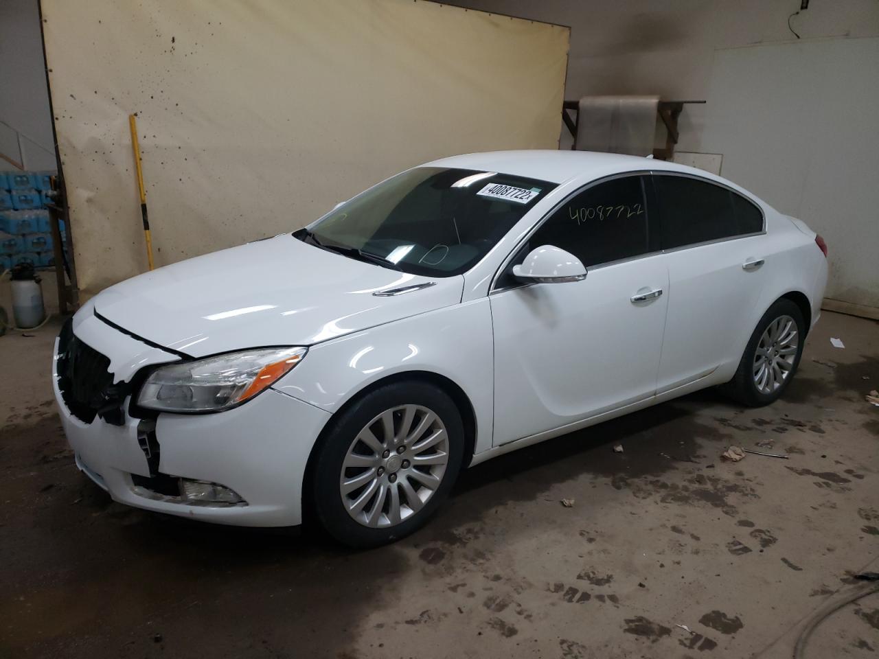 Photo 2 from auction – 2012 BUICK REGAL PREM with VIN 2G4GS5EV4C9152069