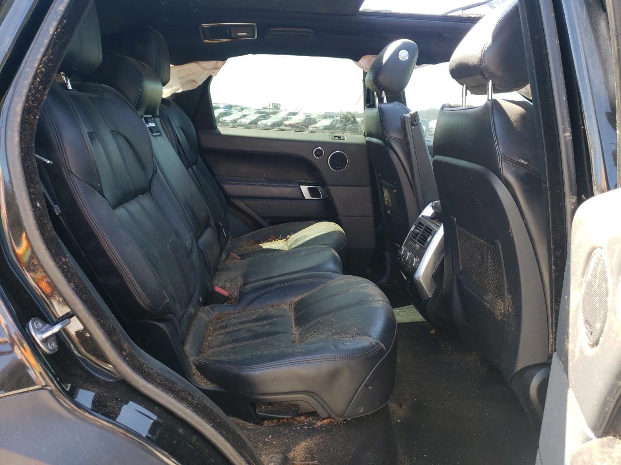 Photo 6 from auction – 2015 LAND ROVER RANGE ROVE with VIN SALWR2TF5FA511291