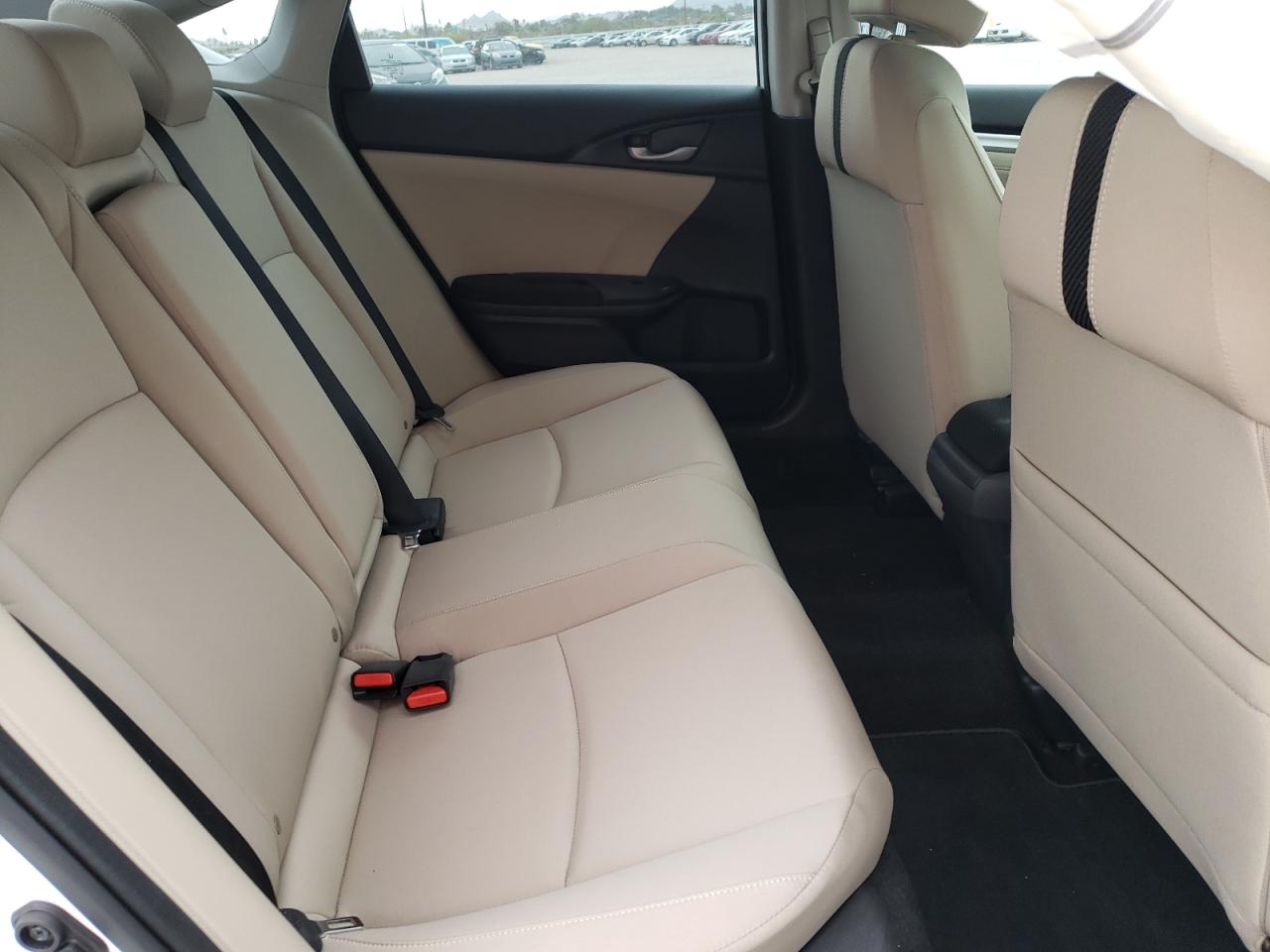 Photo 6 from auction – 2016 HONDA CIVIC EX with VIN 19XFC2F7XGE086534