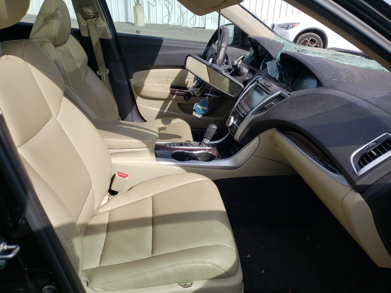 Photo 5 from auction – 2015 ACURA TLX with VIN 19UUB1F31FA019423