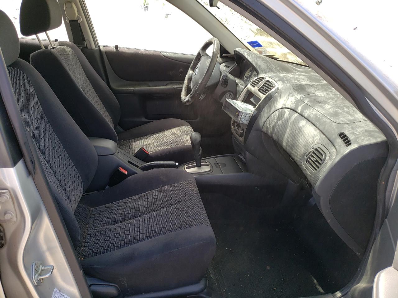 Photo 5 from auction – 2001 MAZDA PROTEGE LX with VIN JM1BJ225410432148