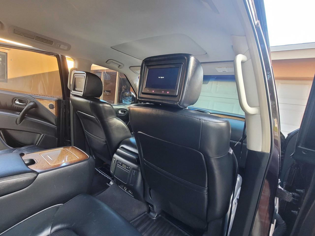 Photo 6 from auction – 2014 INFINITI QX80 with VIN JN8AZ2NE5E9066903