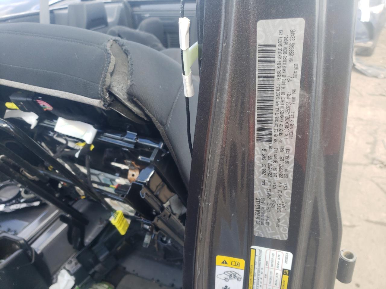 Photo 10 from auction – 2018 JEEP WRANGLER U with VIN 1C4HJXDN2JW253754