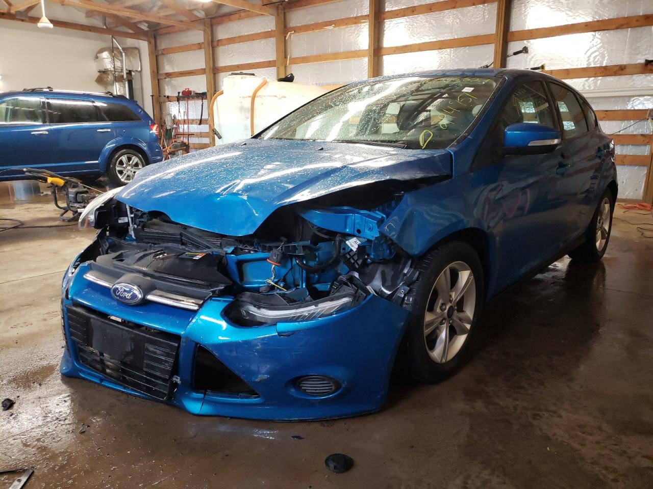 Photo 2 from auction – 2013 FORD FOCUS SE with VIN 1FADP3K28DL294951