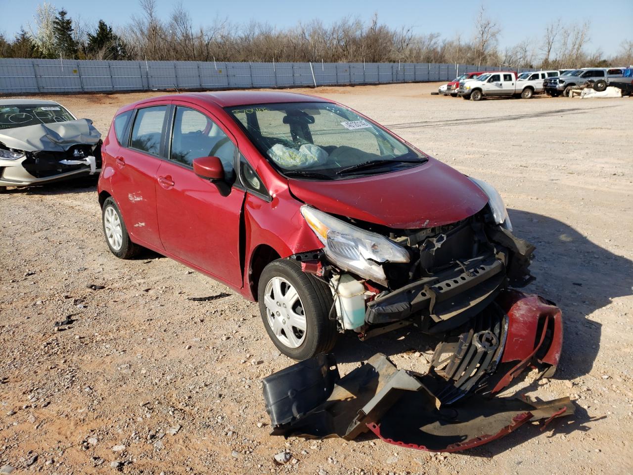 NISSAN VERSA NOTE 2015 with VIN 3N1CE2CPXFL370406 - Photo from auction