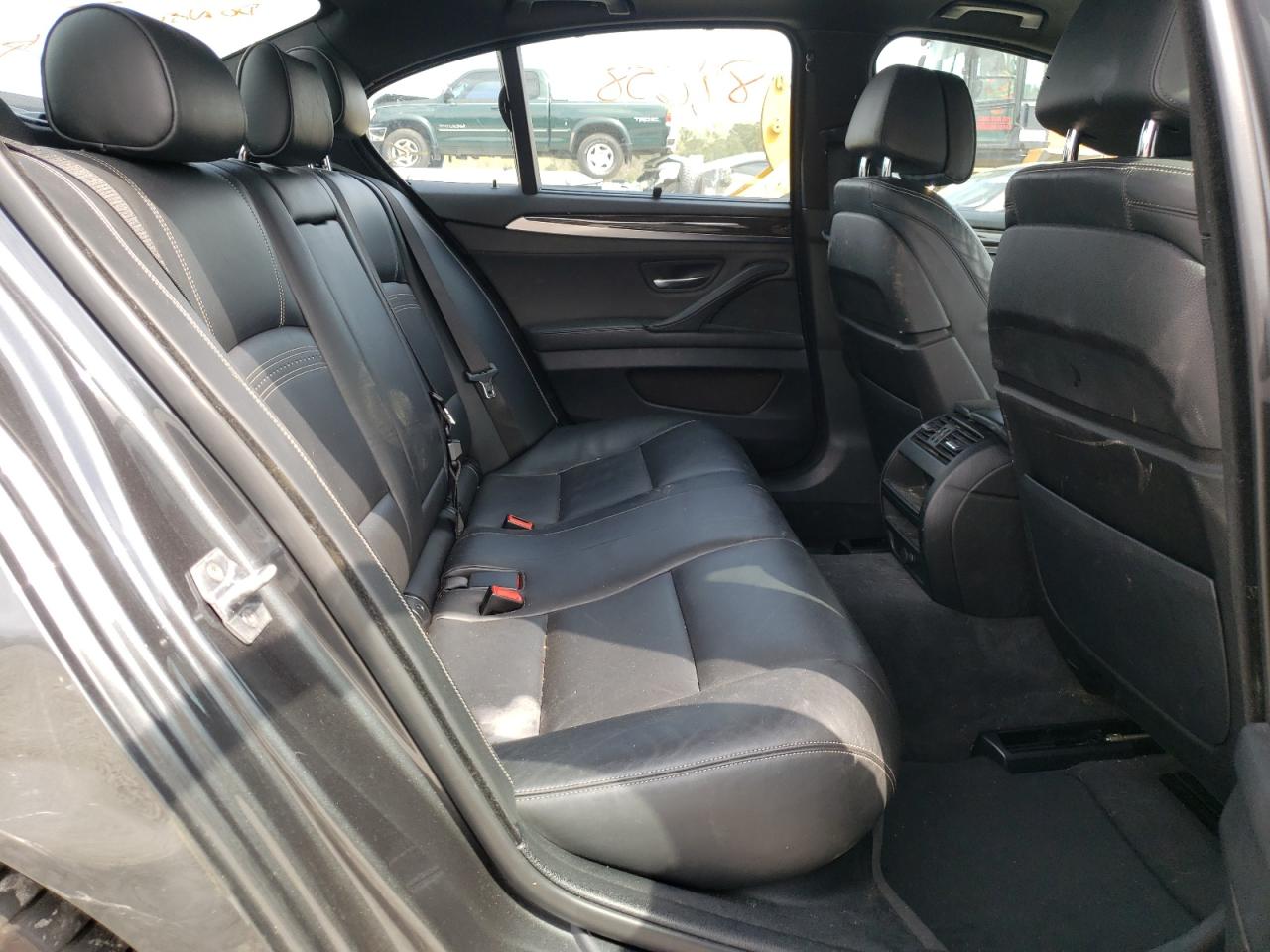 Photo 6 from auction – 2015 BMW 550 I with VIN WBAKN9C57FD961490