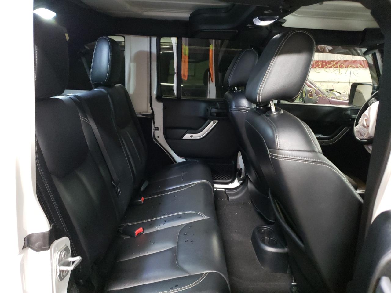 Foto 6 de la subasta – 2016 JEEP WRANGLER U con VIN 1C4BJWEG5GL266153