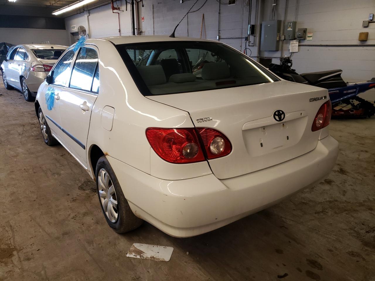 Photo 3 from auction – 2006 TOYOTA COROLLA CE with VIN JTDBR32EX60091800