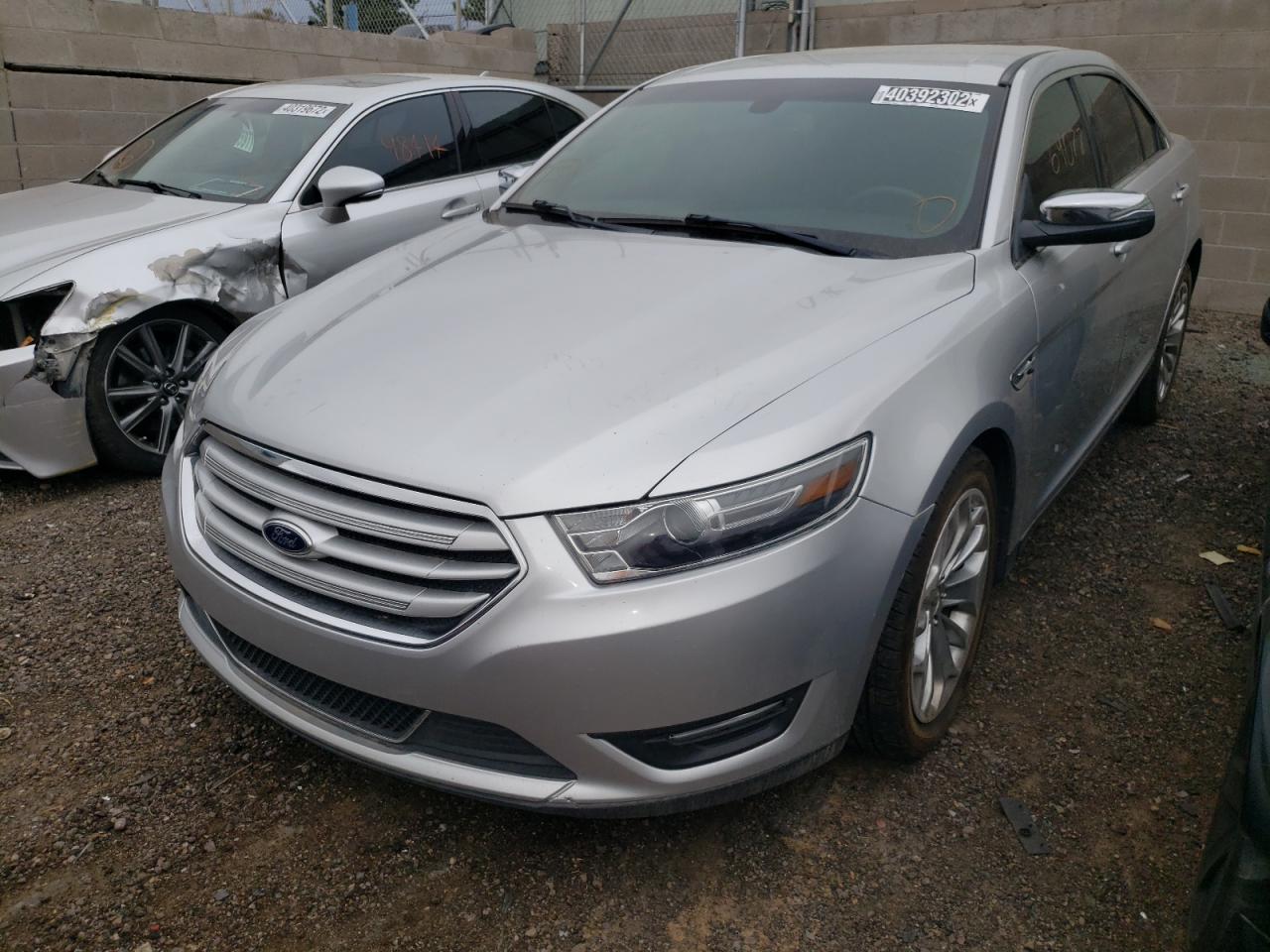 Photo 2 from auction – 2016 FORD TAURUS LIM with VIN 1FAHP2F85GG118981