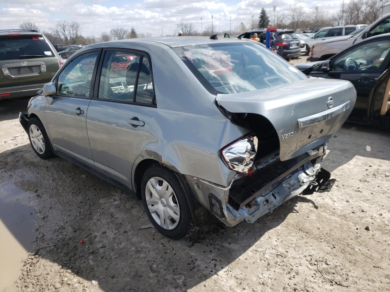 Photo 3 from auction – 2010 NISSAN VERSA S with VIN 3N1BC1AP3AL432686