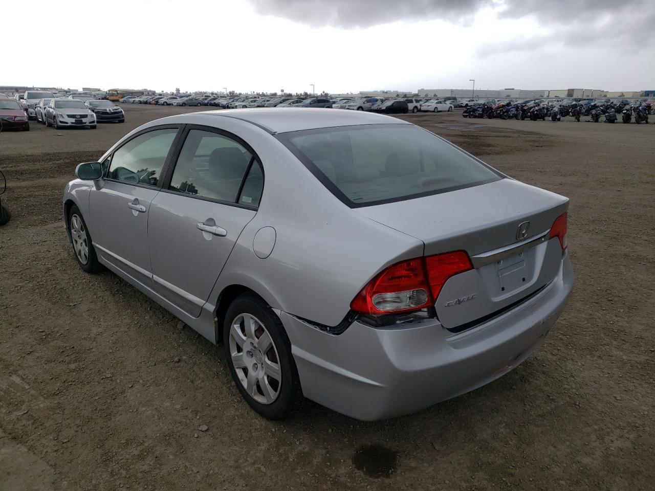 Photo 3 from auction – 2009 HONDA CIVIC LX with VIN 19XFA16579E041777