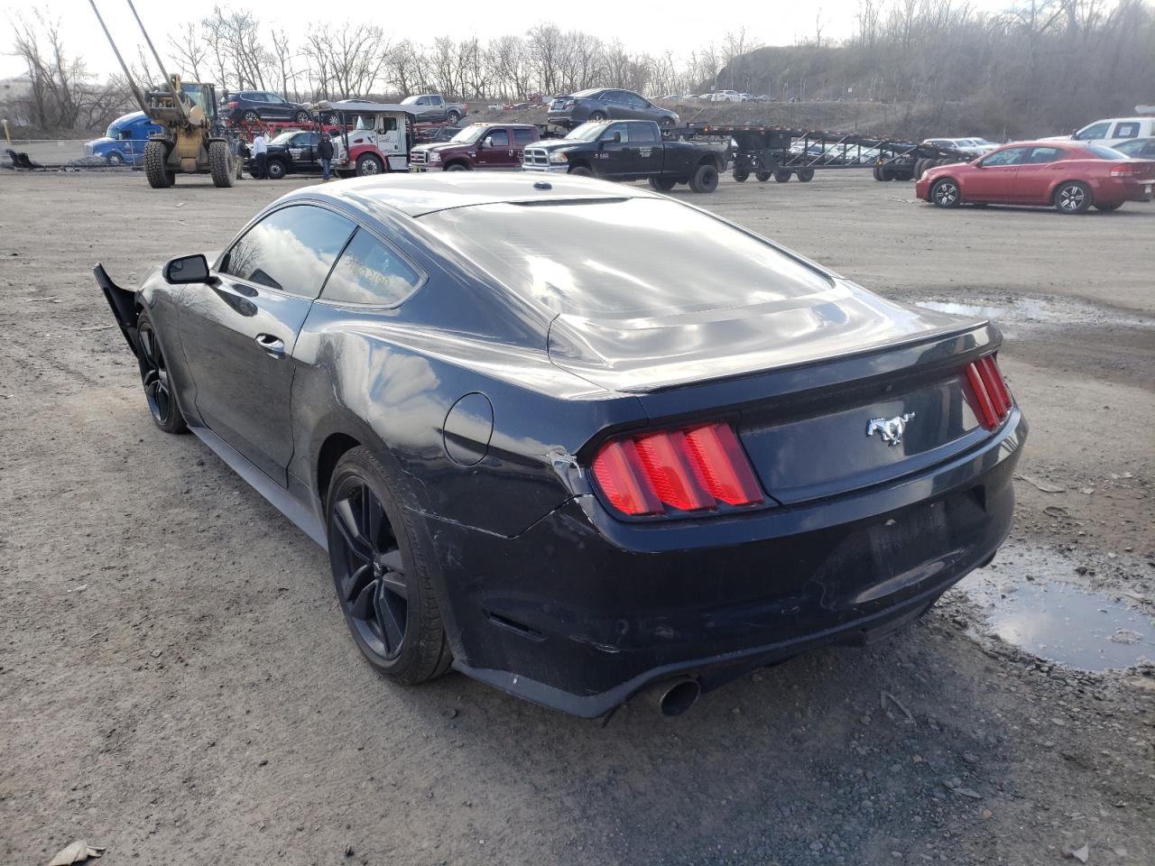 Photo 3 from auction – 2015 FORD MUSTANG with VIN 1FA6P8TH7F5422774