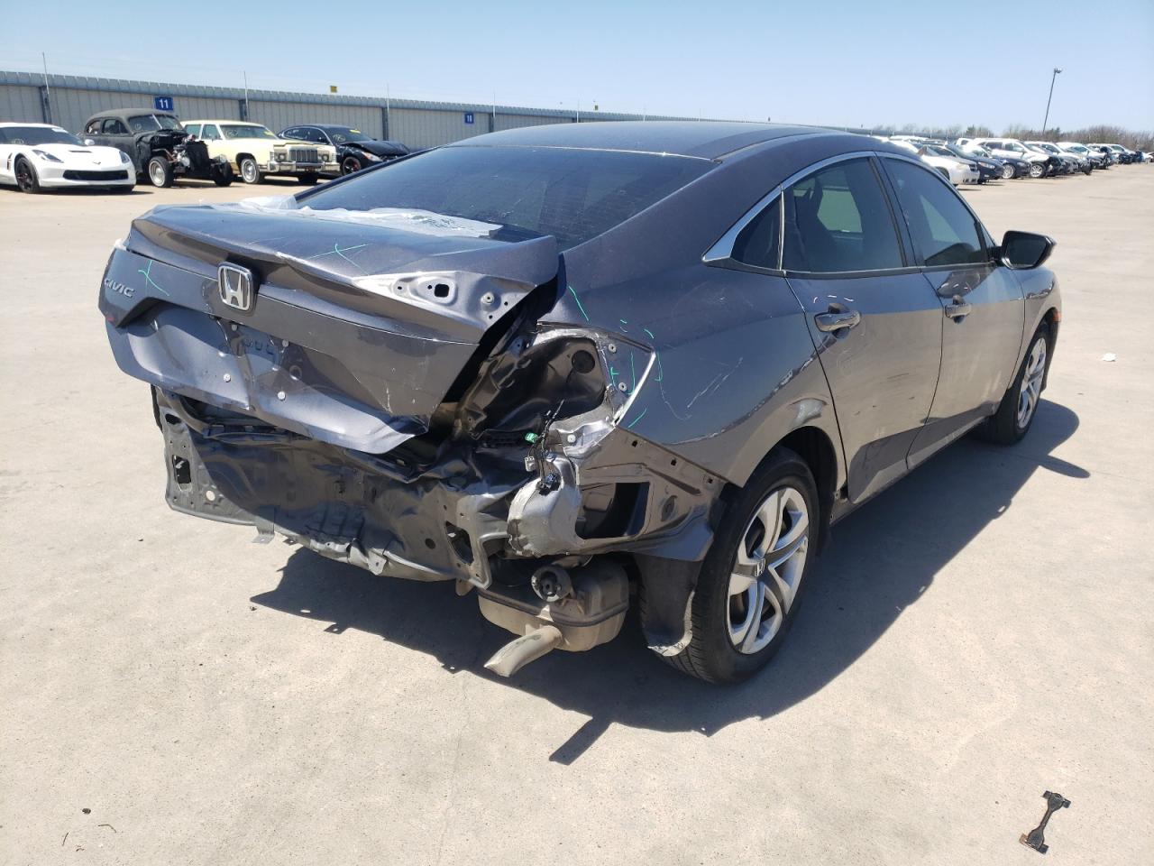 Photo 4 from auction – 2017 HONDA CIVIC LX with VIN 19XFC2F53HE075729