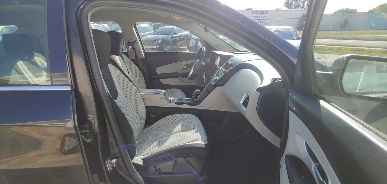Photo 5 from auction – 2011 CHEVROLET EQUINOX LS with VIN 2GNALBECXB1263184