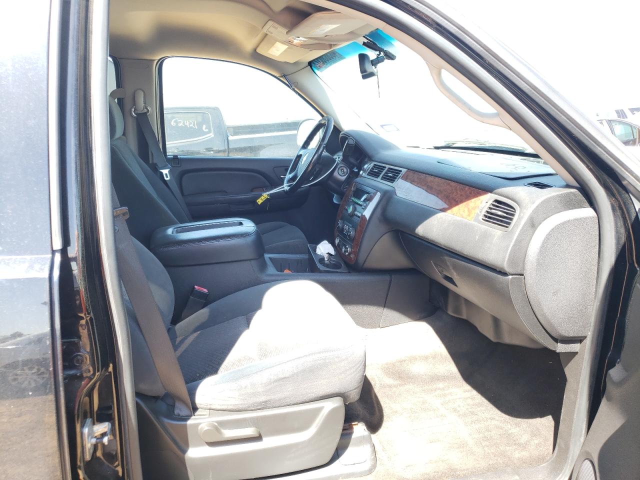Photo 5 from auction – 2007 CHEVROLET AVALANCHE with VIN 3GNEC12077G307484