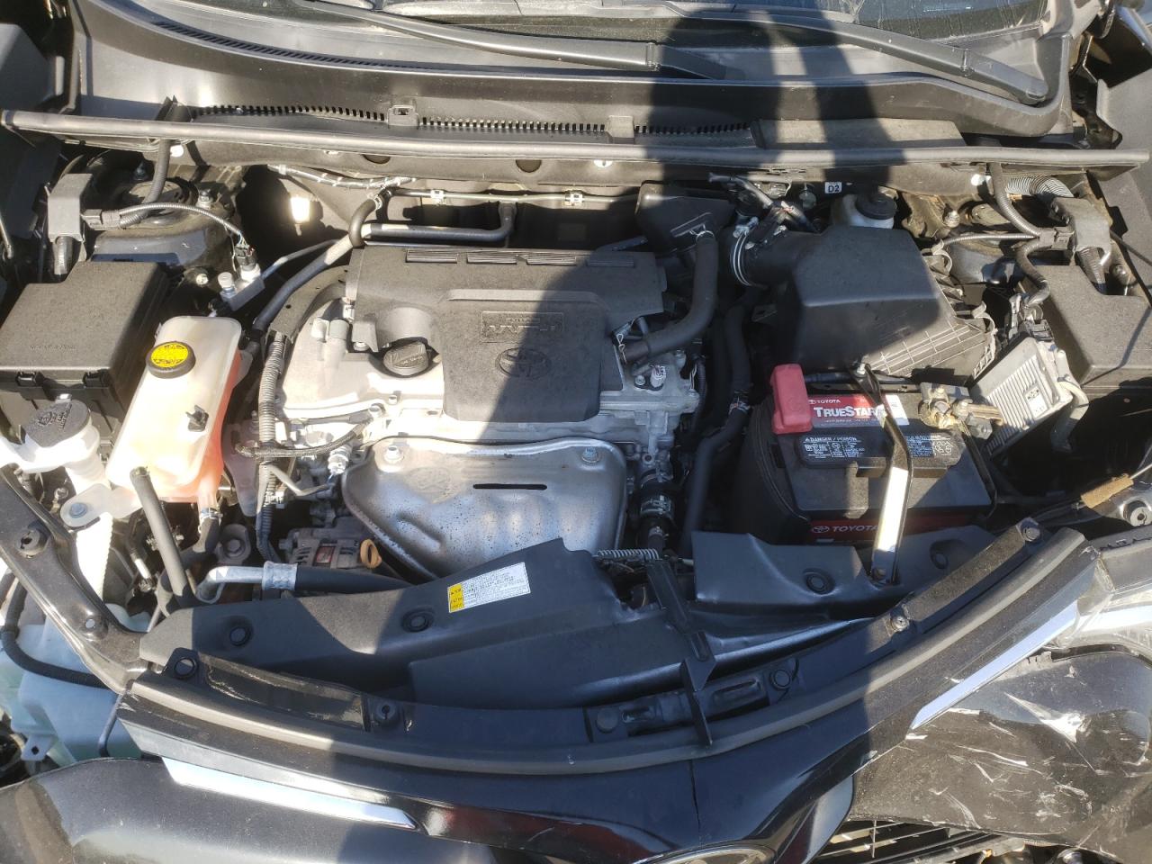 Photo 7 from auction – 2017 TOYOTA RAV4 XLE with VIN 2T3WFREV7HW400338