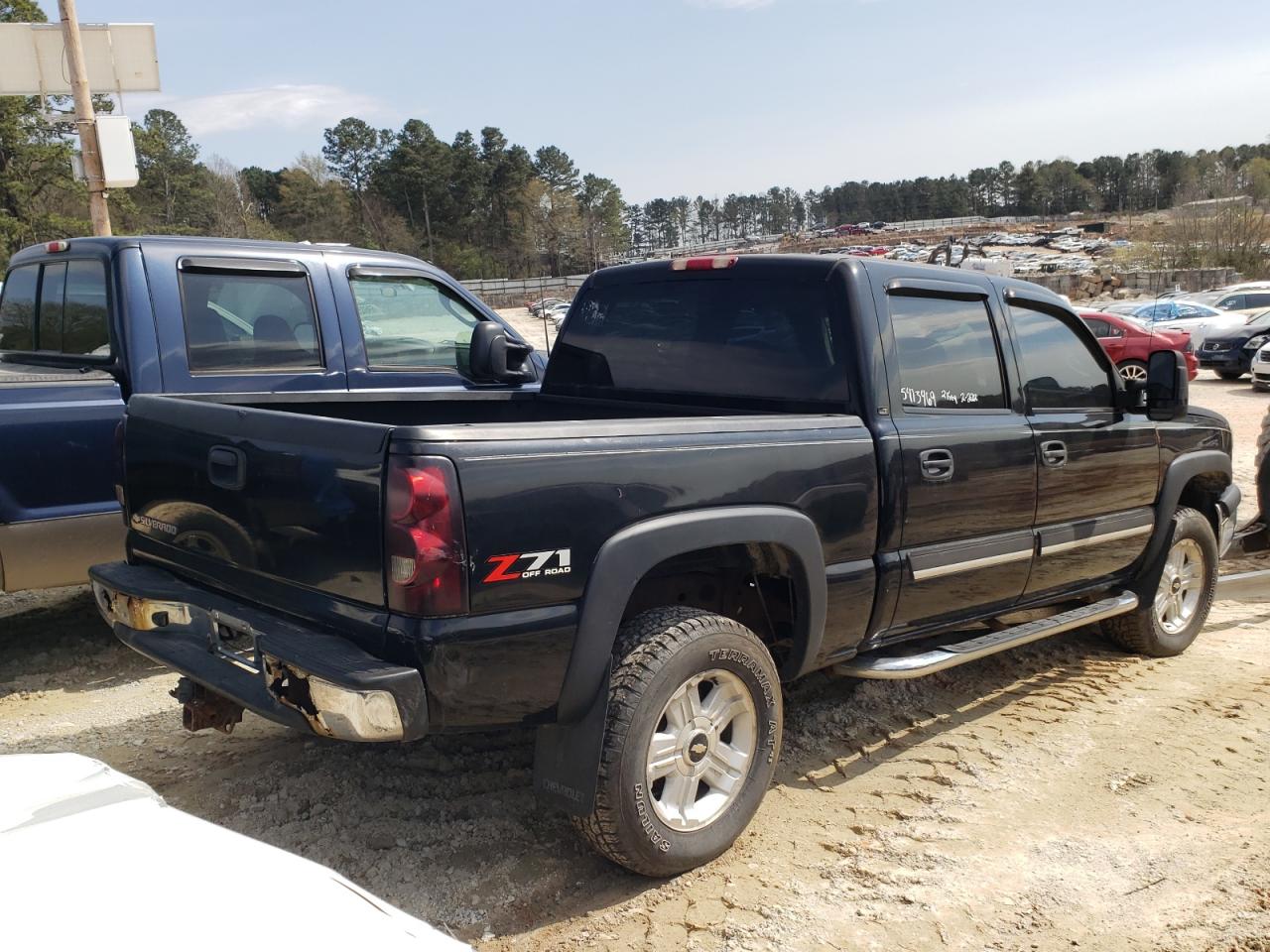 Photo 4 from auction – 2006 CHEVROLET SILVERADO with VIN 2GCEK13T861191529