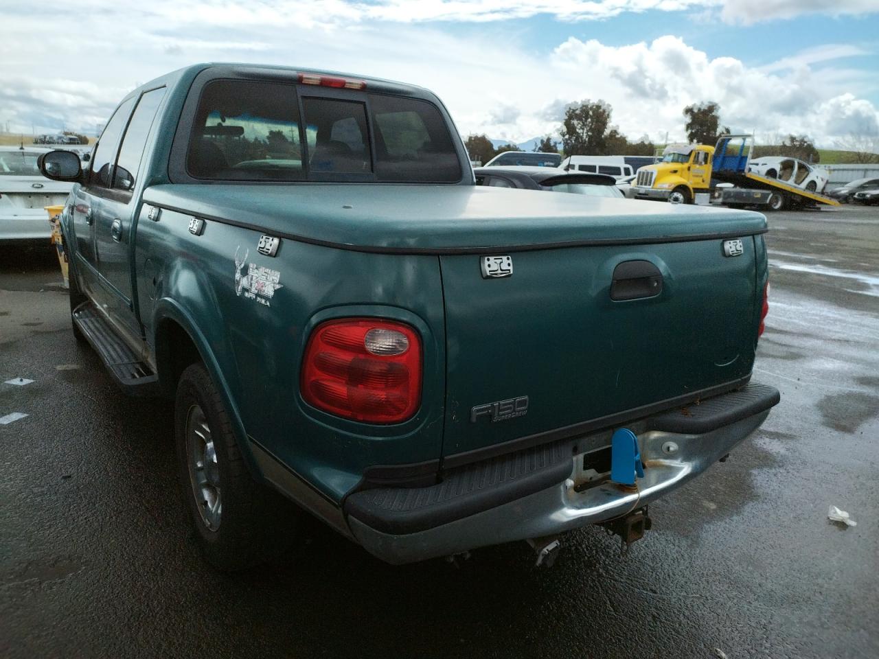 Photo 3 from auction – 2001 FORD F-150 with VIN 1FTRW08L81KD60546