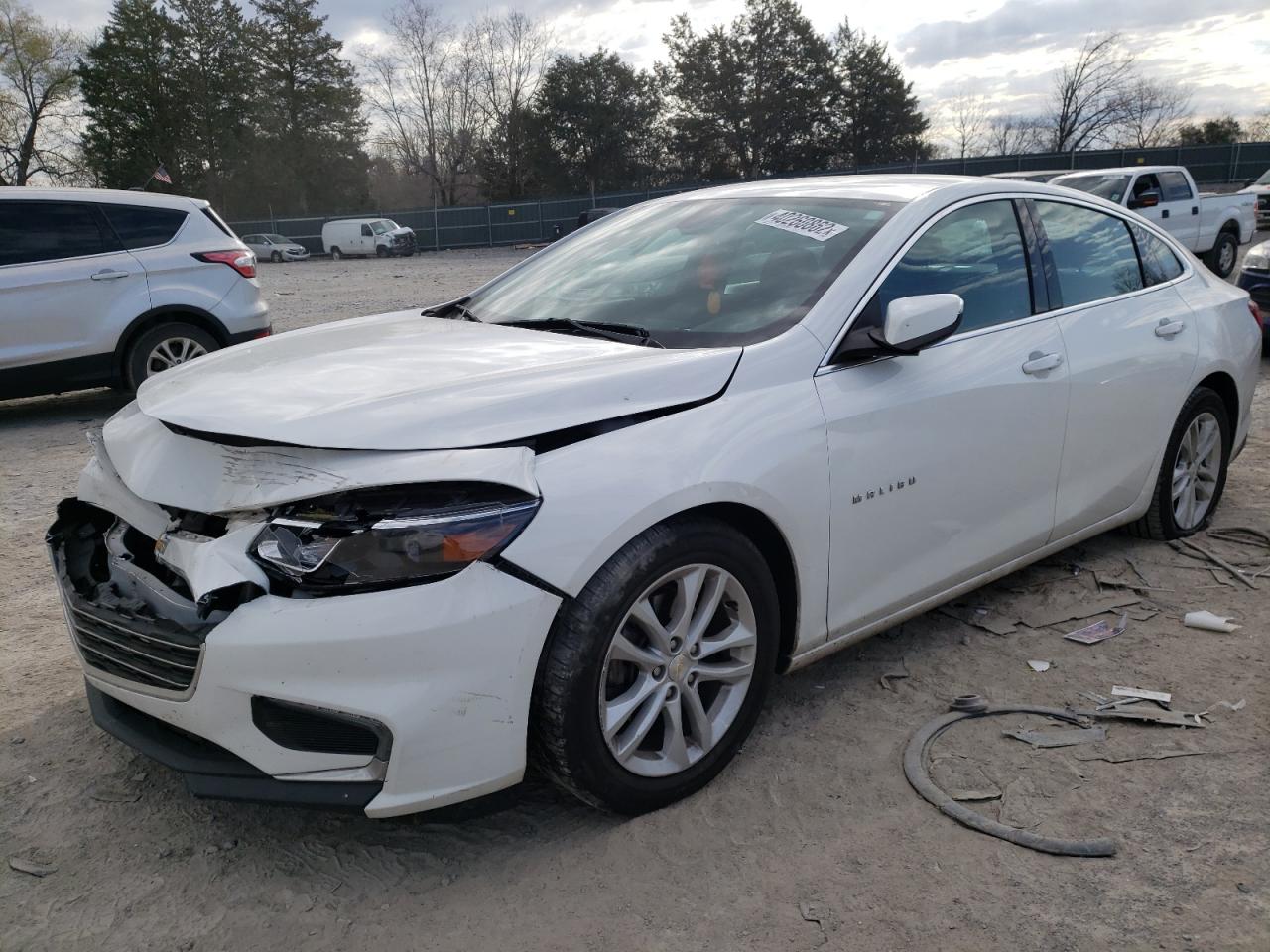 Photo 2 from auction – 2018 CHEVROLET MALIBU LT with VIN 1G1ZD5ST0JF159494