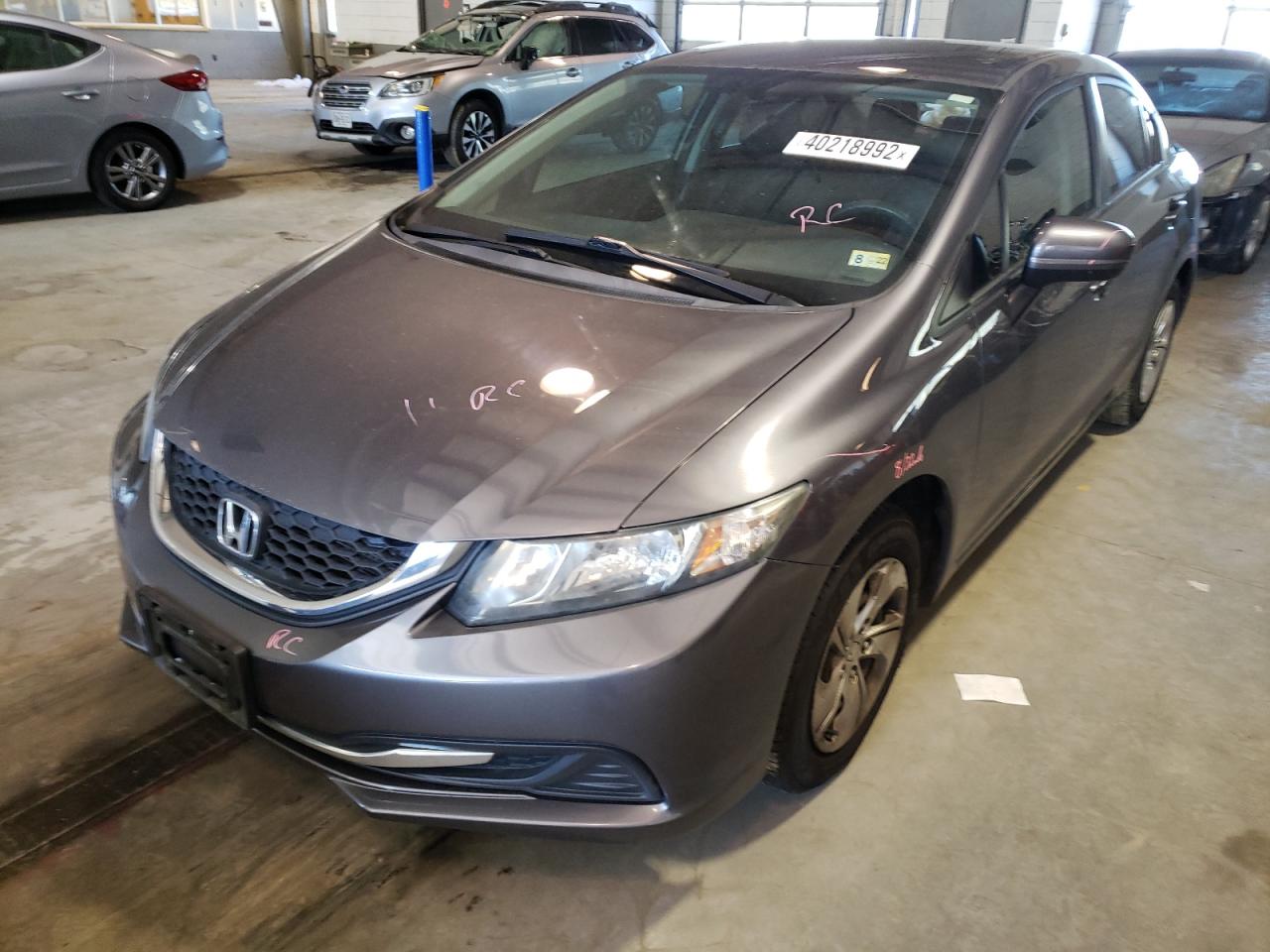 Photo 2 from auction – 2014 HONDA CIVIC LX with VIN 19XFB2F55EE226567