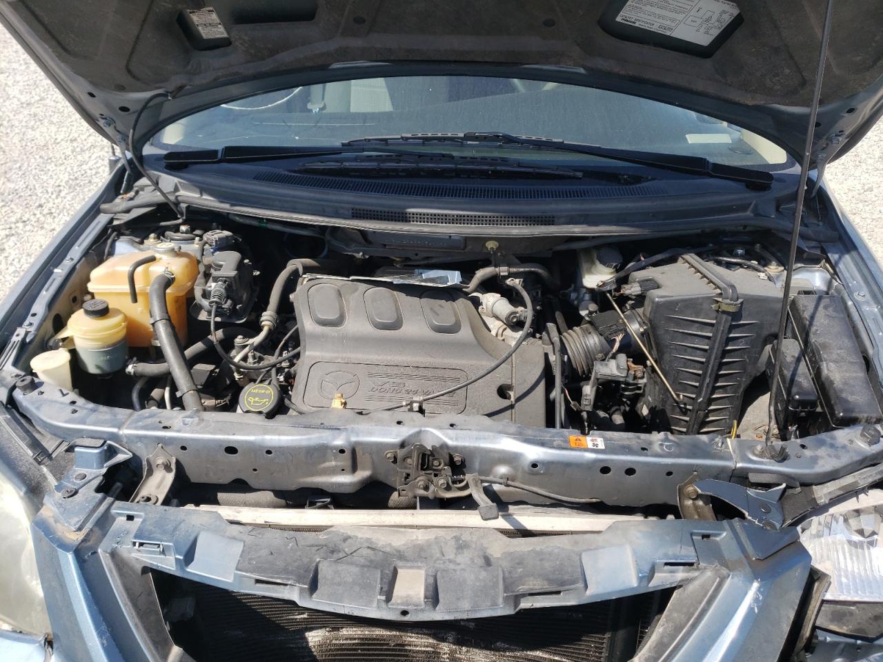 Photo 7 from auction – 2005 MAZDA MPV WAGON with VIN JM3LW28A950541776