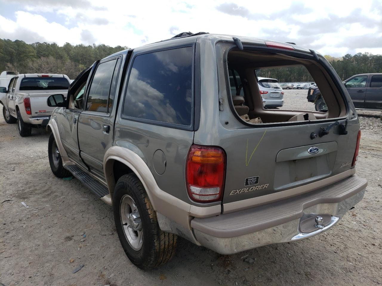 Photo 3 from auction – 2001 FORD EXPLORER E with VIN 1FMZU64P71ZA29199