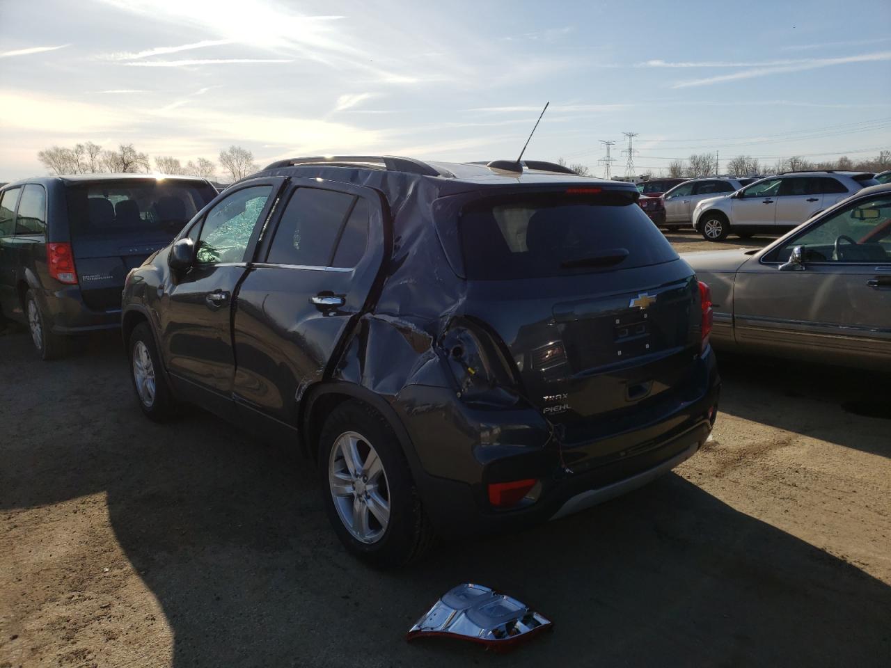 Photo 3 from auction – 2020 CHEVROLET TRAX 1LT with VIN 3GNCJLSB3LL252673