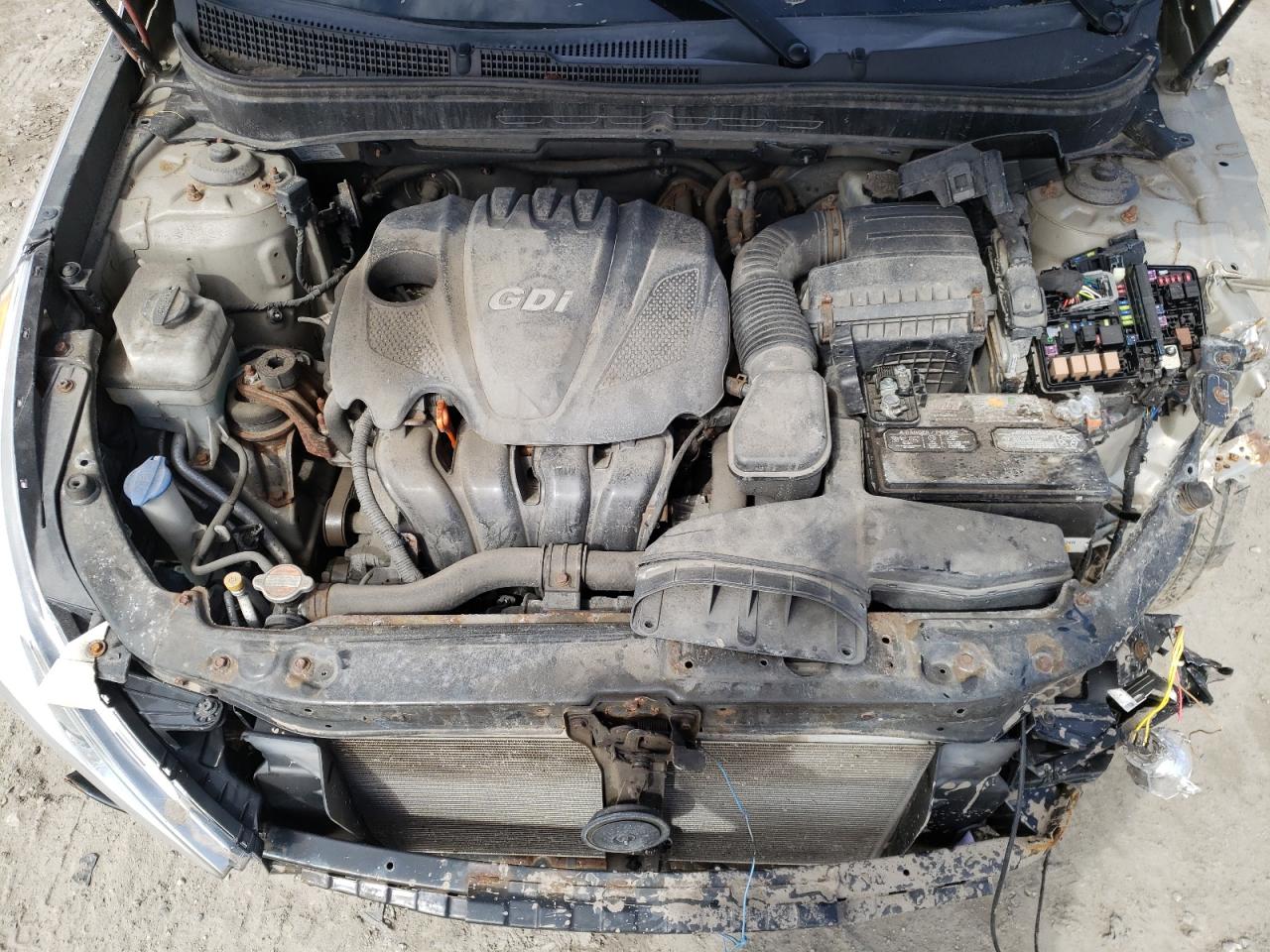 Photo 7 from auction – 2011 HYUNDAI SONATA GLS with VIN 5NPEB4AC1BH126261